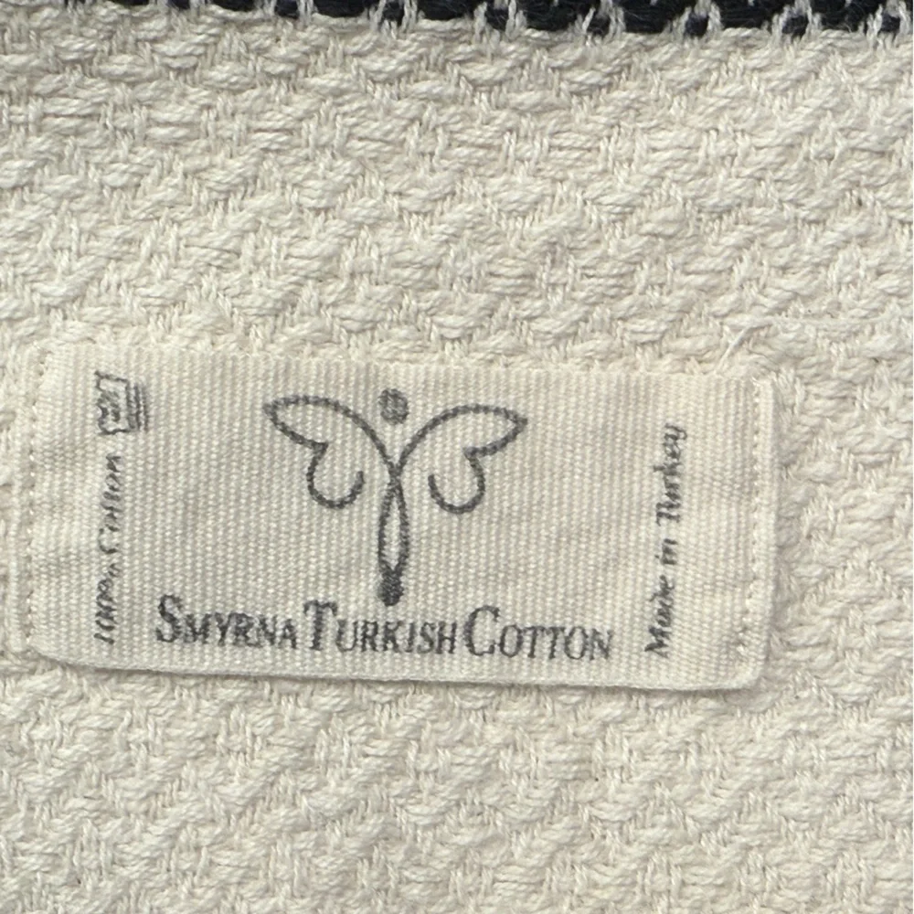 unbranded this throw
